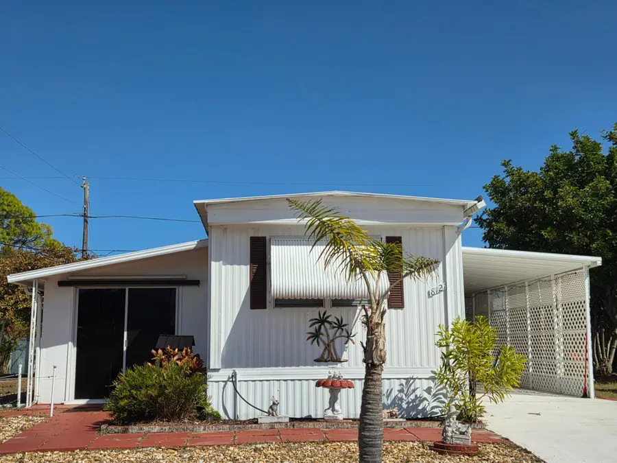 8121 SE Skylark Avenue, Hobe Sound, FL 33455 - #3