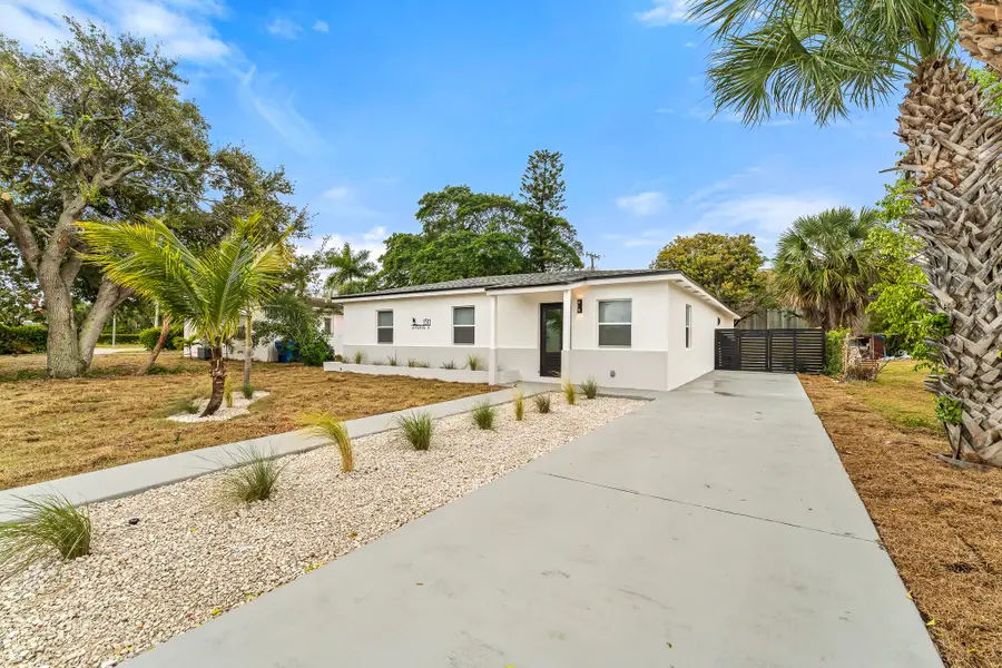 1311 Avenue H, Riviera Beach, FL 33404 - #3