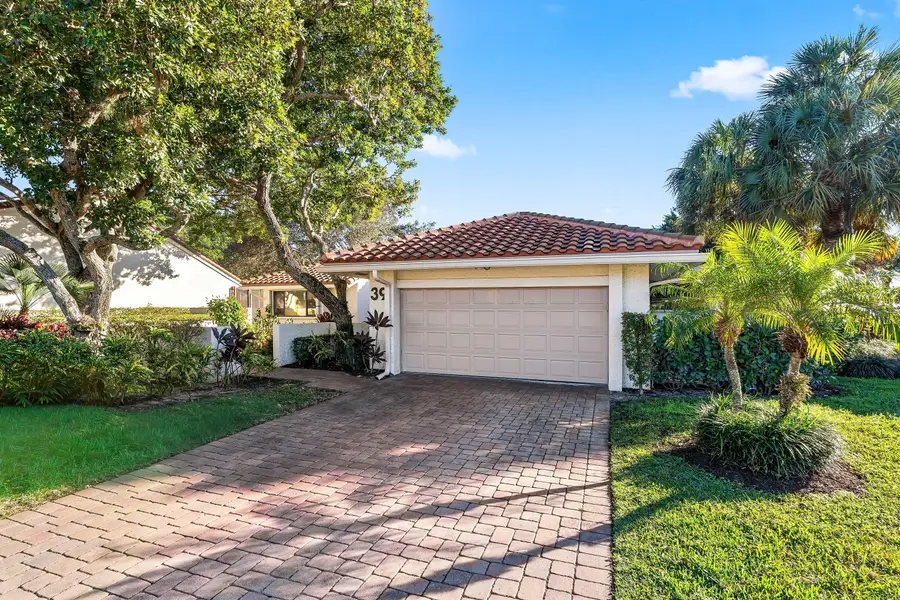 39 Hampshire Lane, Boynton Beach, FL 33436 - #2