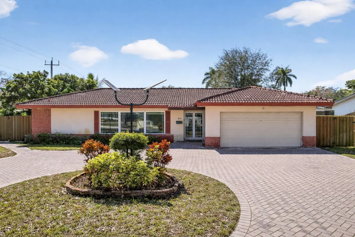 7000 Plantation Road, Plantation, FL 33317 - #1
