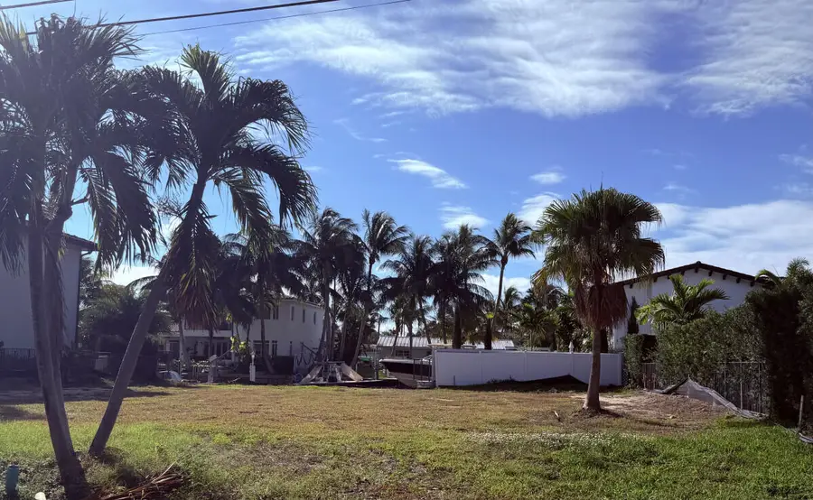 808 NE Bay Cove Street, Boca Raton, FL 33487 - #2