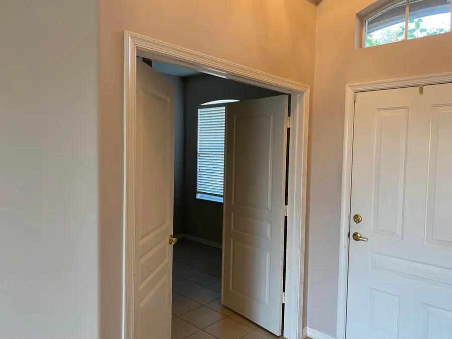 546 Waverly Circle, Port Saint Lucie, FL 34983 - #2