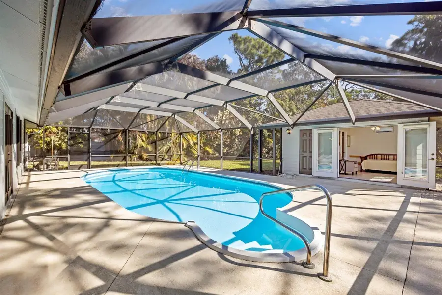 571 NE Town Terrace, Jensen Beach, FL 34957 - #2