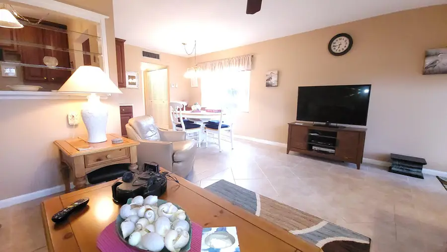 81 Coventry D, West Palm Beach, FL 33417 - #2