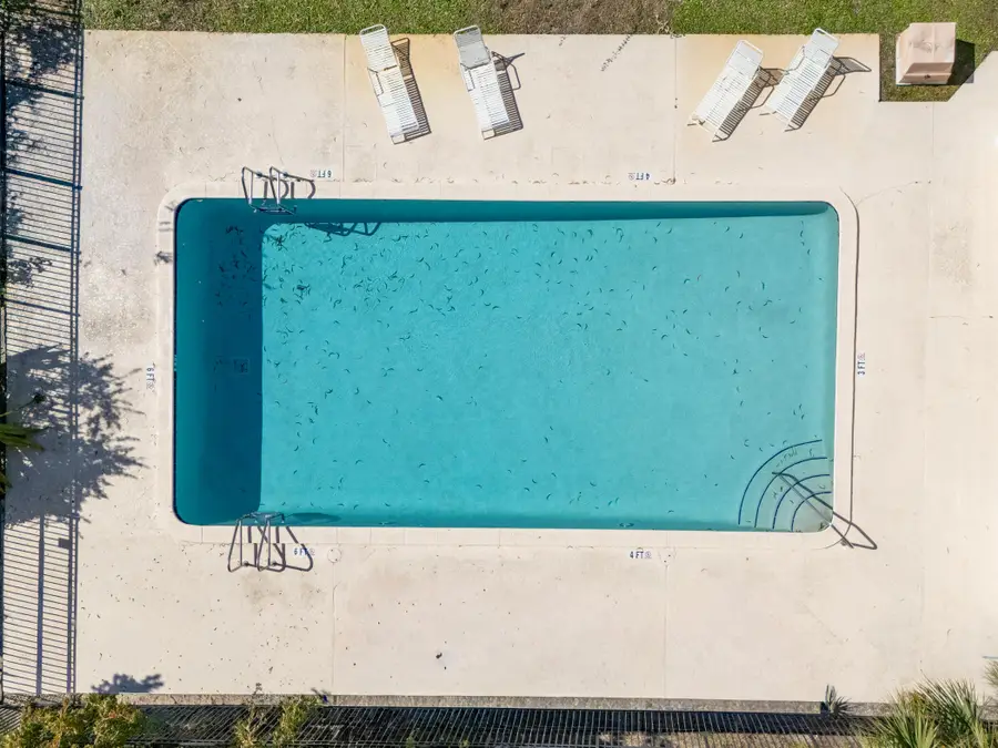 1700 Embassy Drive #305, West Palm Beach, FL 33401 - #2