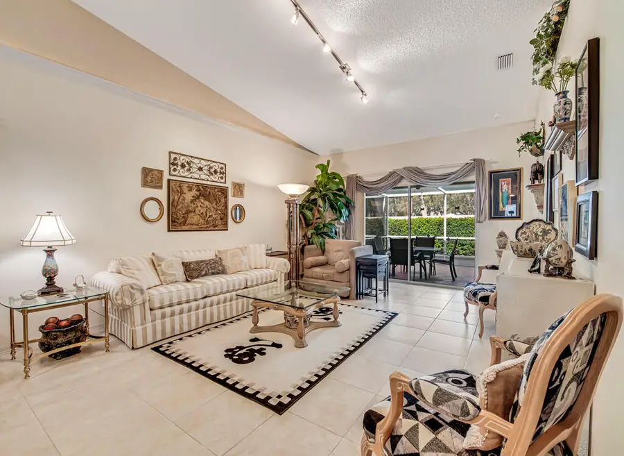 8482 Logia Circle, Boynton Beach, FL 33472 - #2