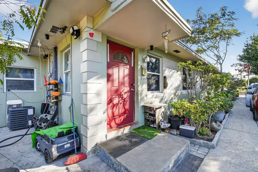 721 N F Street #3, Lake Worth Beach, FL 33460 - #2