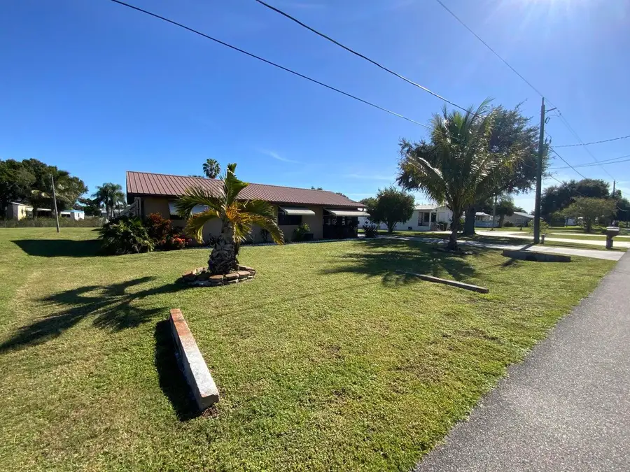 1095 Chobee Loop, Okeechobee, FL 34974 - #2