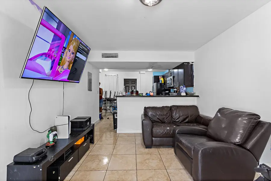 1974 NW 4th Court #320, Miami, FL 33136 - #2