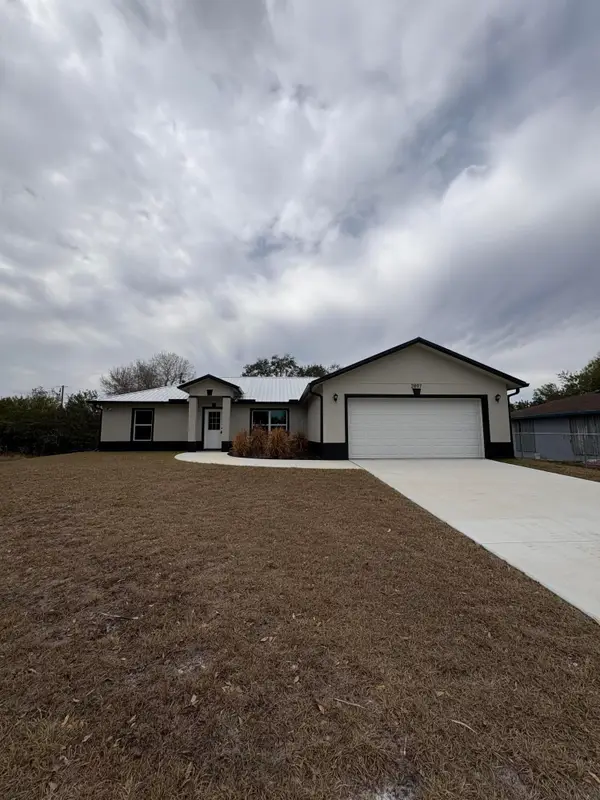 2897 NW 37th Avenue, Okeechobee, FL 34972