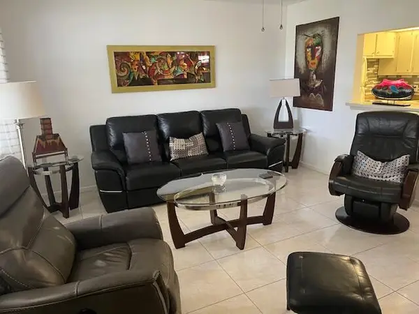 300 Windsor #M, West Palm Beach, FL 33417