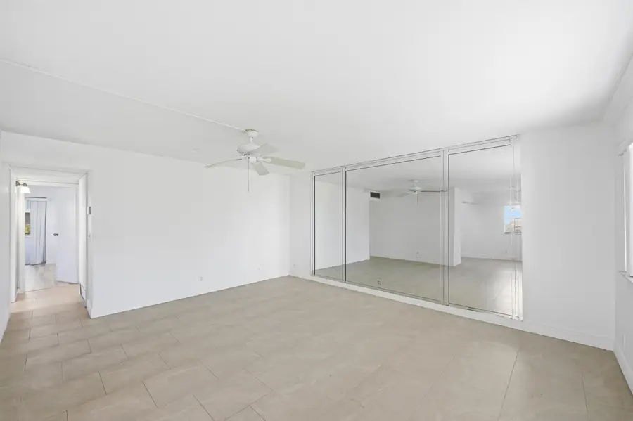 452 Brittany J, Delray Beach, FL 33446 - #2