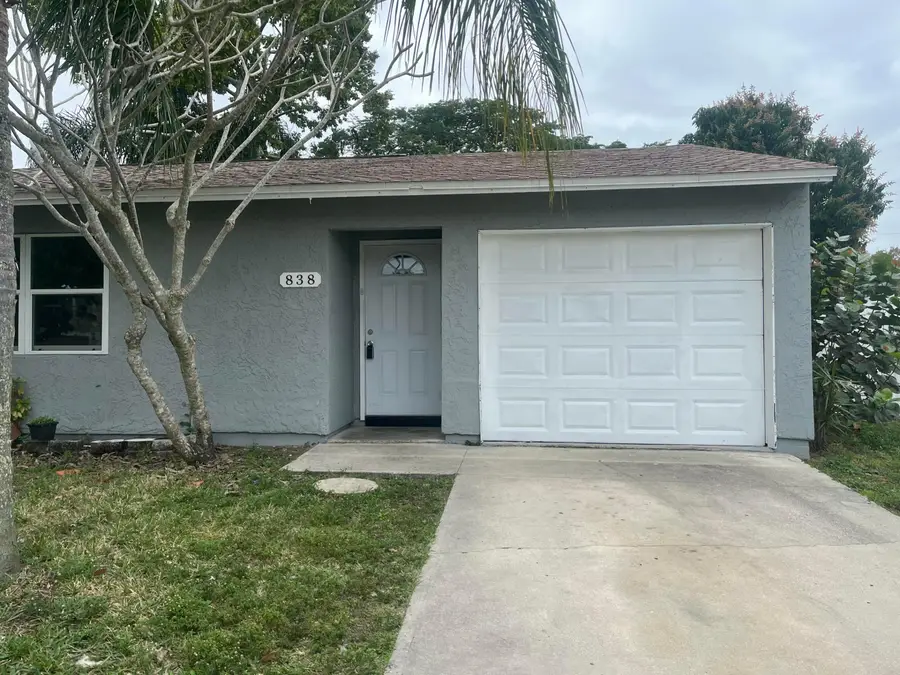 838 SE Proctor Lane, Port Saint Lucie, FL 34983 - #2