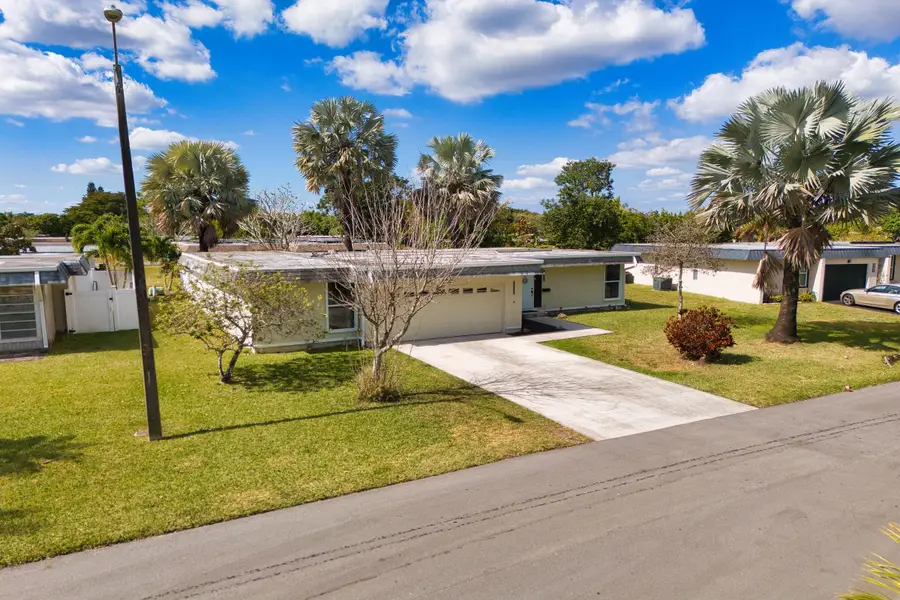 6307 NW 71 St Avenue, Tamarac, FL 33321 - #2