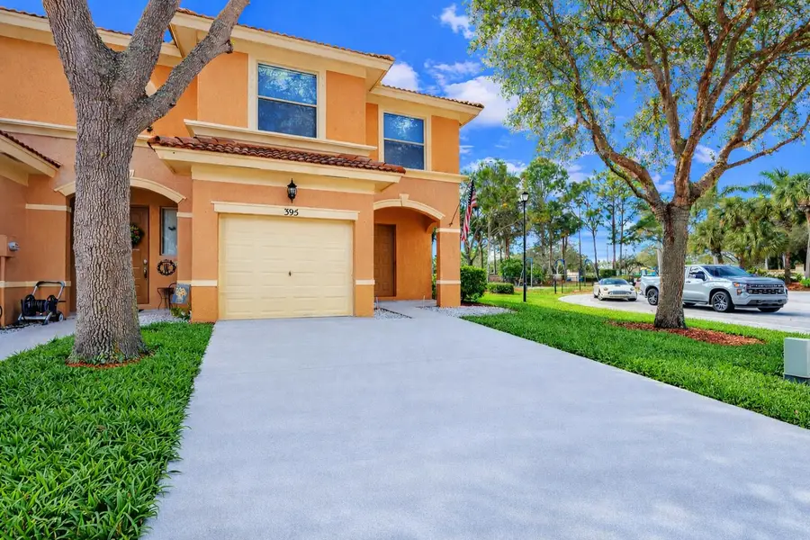 395 River Bluff Lane, West Palm Beach, FL 33411 - #2