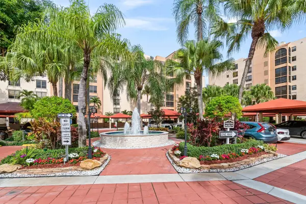 7201 E Promenade Drive #302, Boca Raton, FL 33433