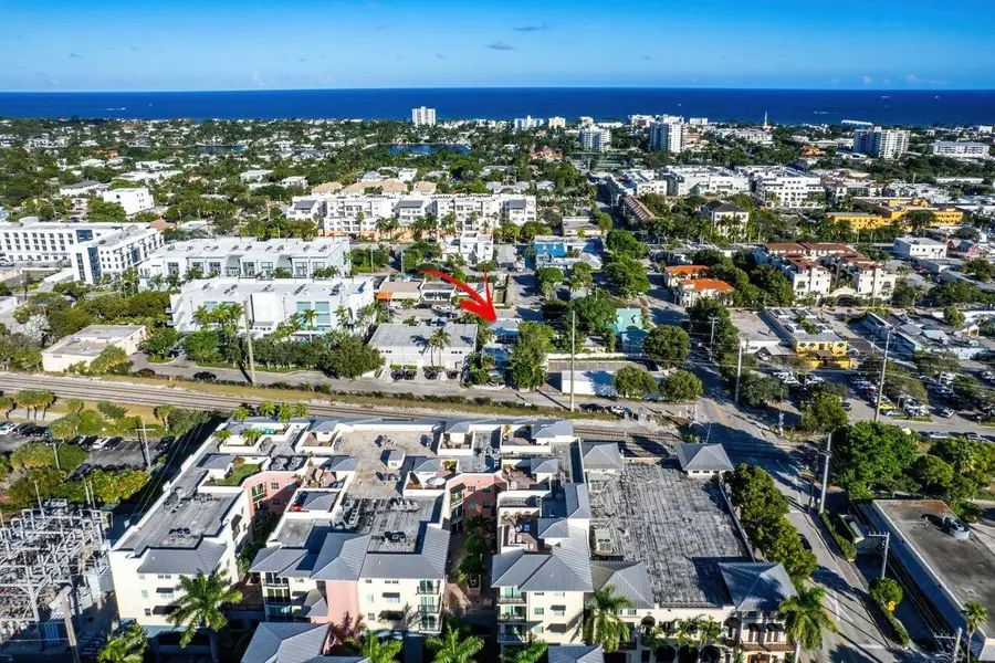 126 NE 4th Avenue, Delray Beach, FL 33483 - #2