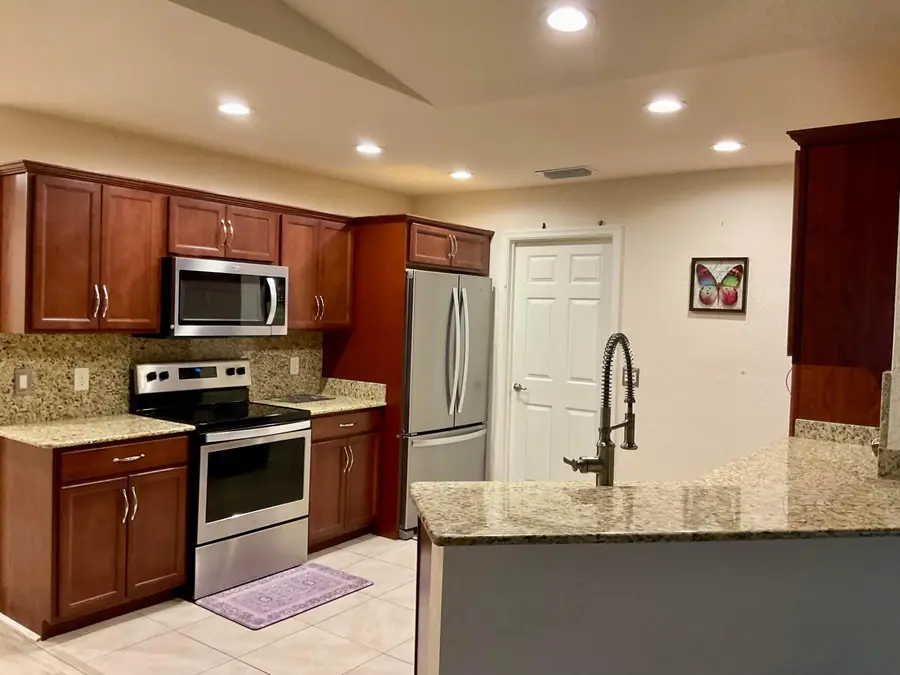 2 Antigua Lane, Port Saint Lucie, FL 34952 - #3