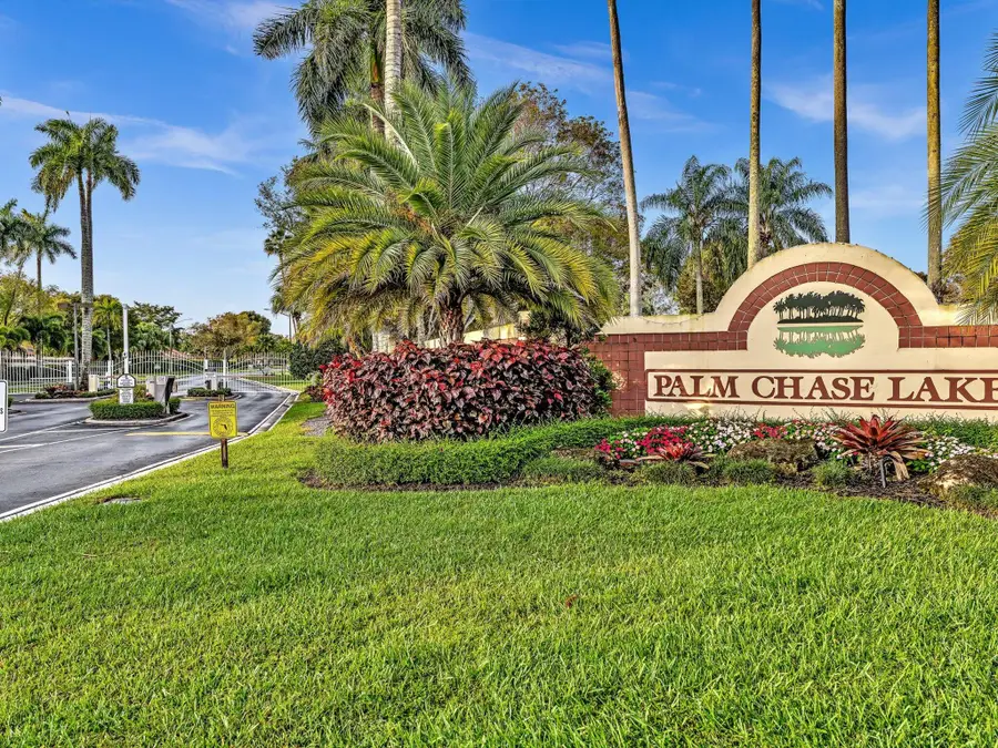 10215 N Circle Lake Drive #201, Boynton Beach, FL 33437 - #3