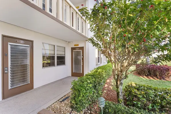 1037 Guildford C, Boca Raton, FL 33434