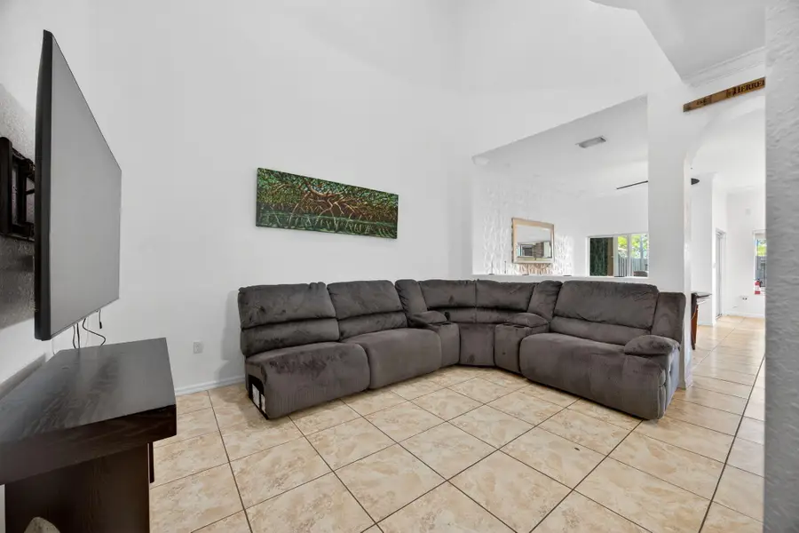 2332 SE 16th Terrace, Homestead, FL 33035 - #2