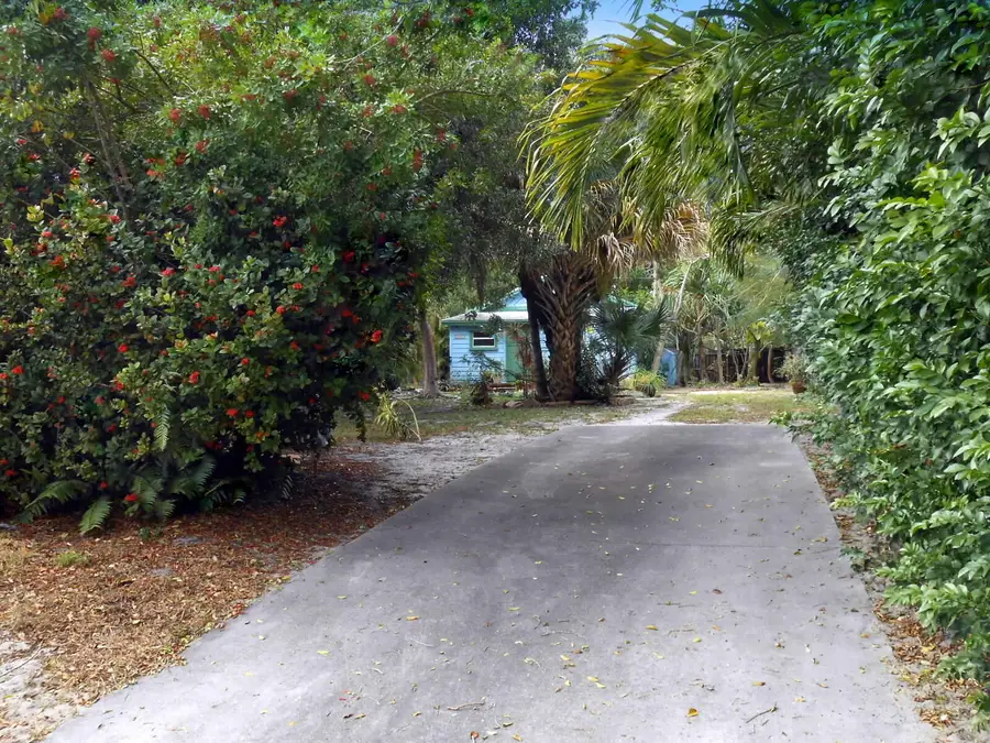 1217 S M Street, Lake Worth Beach, FL 33460 - #2