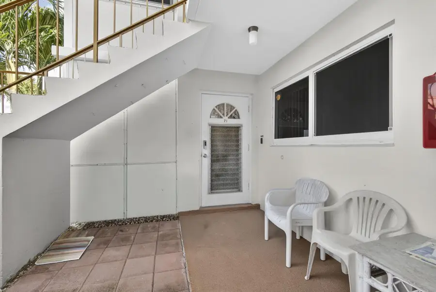 71 Plymouth I, West Palm Beach, FL 33417 - #2