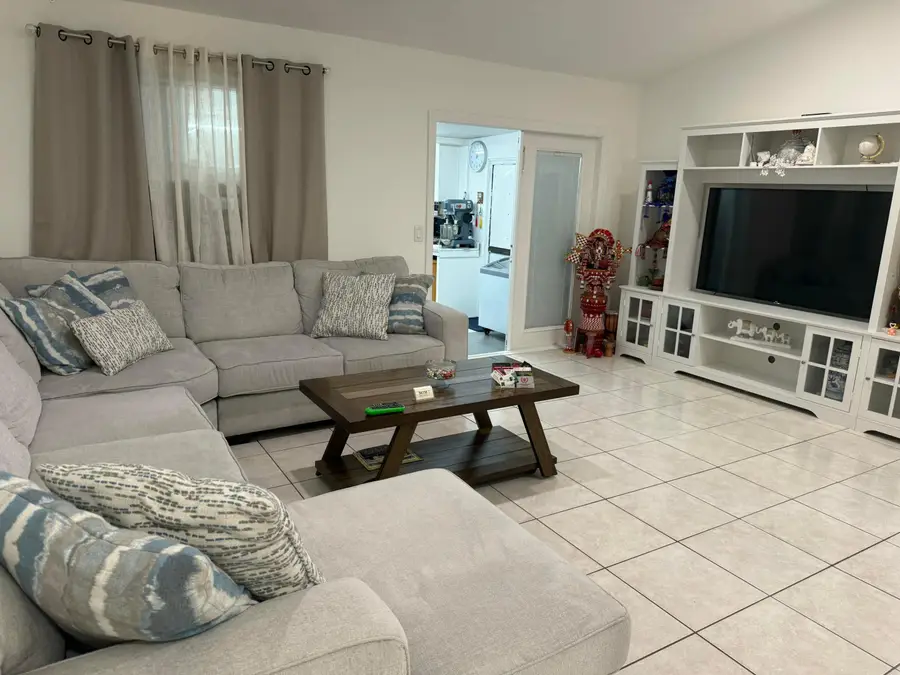 5053 El Claro Circle, West Palm Beach, FL 33415 - #2