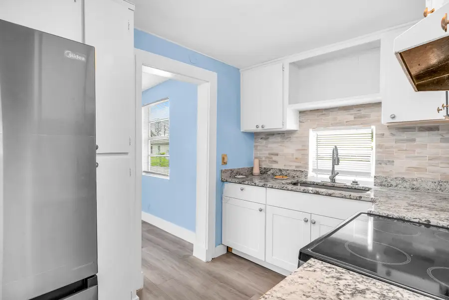 1497 Silver Beach Road, West Palm Beach, FL 33404 - #2