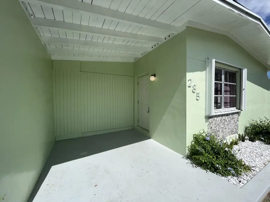 285 SE Abeto Lane, Port Saint Lucie, FL 34983 - #3