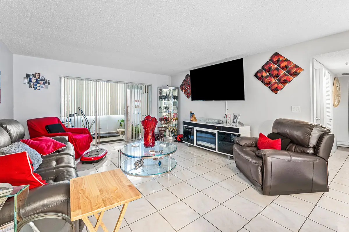 725 Lori Drive, 101, Palm Springs, FL 33461 - #1