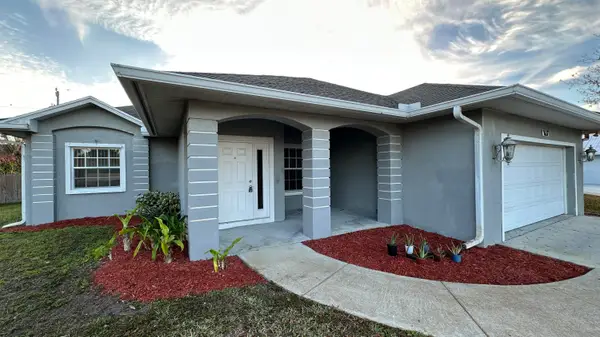 4637 SW Joffre Street, Port St Lucie, FL 34953