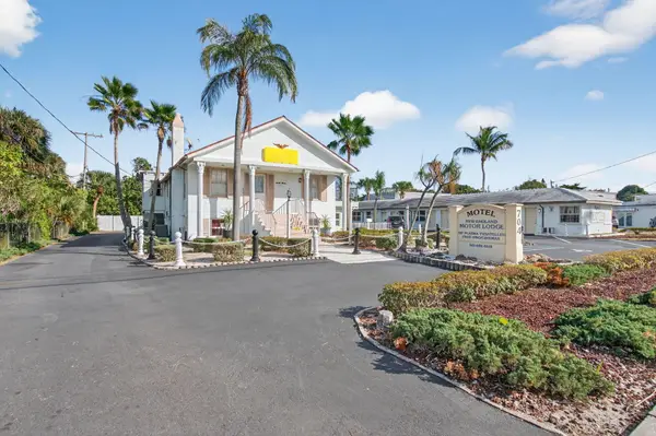 704 N Dixie Highway, Lantana, FL 33462