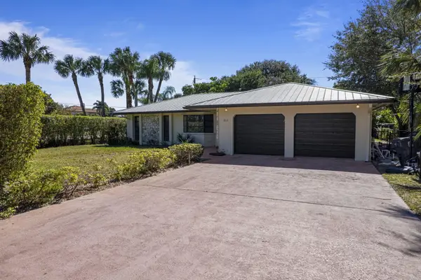 2512 Lone Pine Road, Palm Beach Gardens, FL 33410