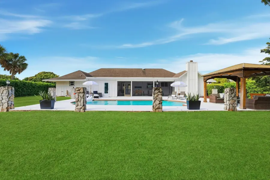 624 Whippoorwill Row, West Palm Beach, FL 33411 - #2