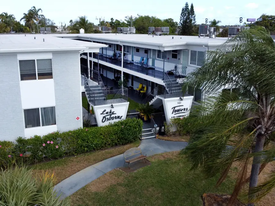 302 Lake Osborne Drive #9, Lake Worth Beach, FL 33461 - #2