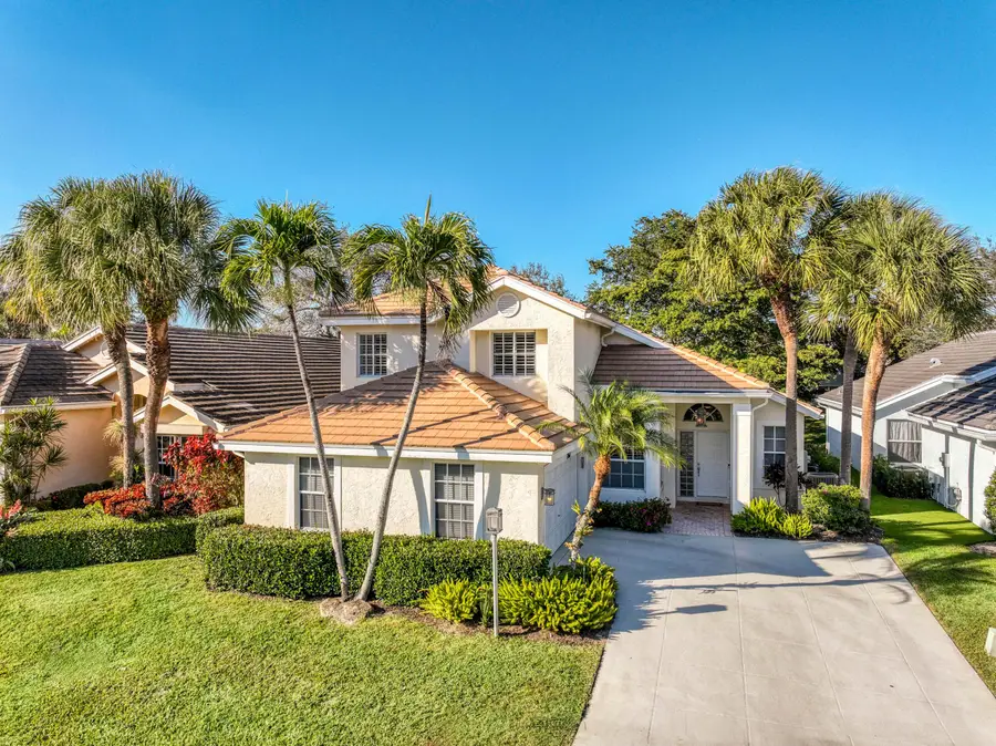 2767 S Clearbrook Circle, Delray Beach, FL 33445 - #3