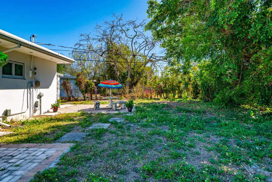 354 Manchester Street, Boca Raton, FL 33487 - #3