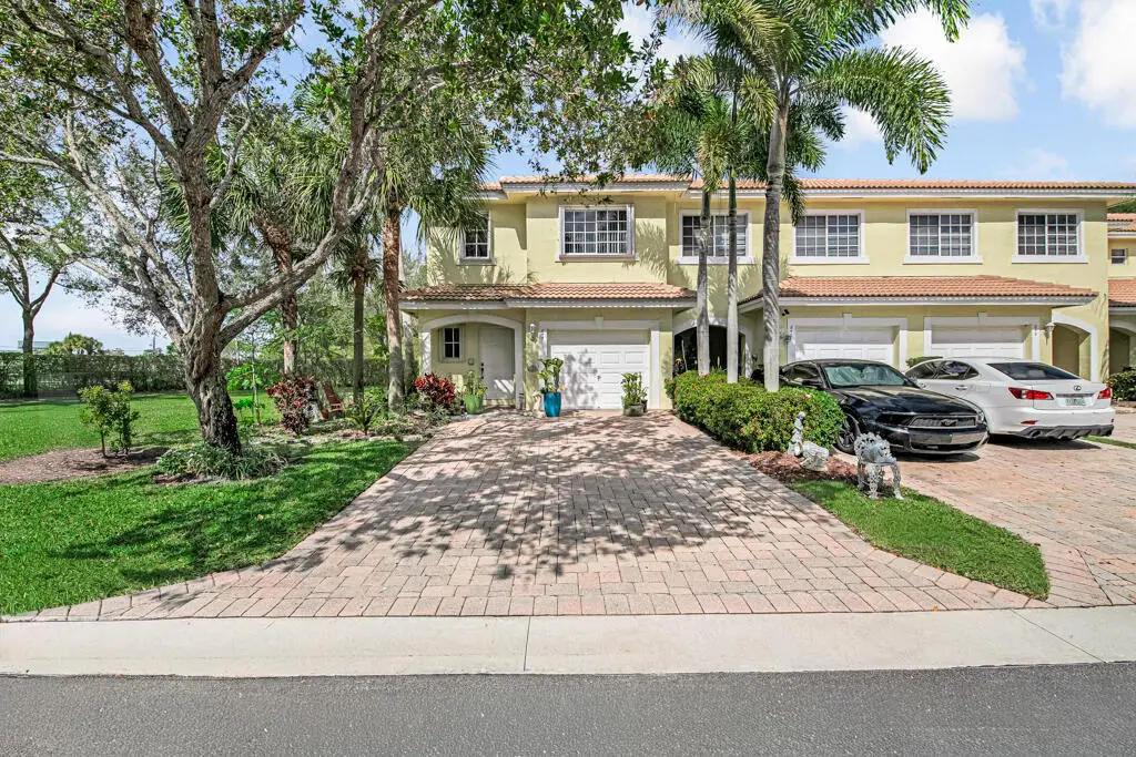 845 Imperial Lake Road, West Palm Beach, FL 33413 - #1