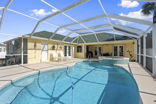 2092 SW Villanova Road, Port St Lucie, FL 34953