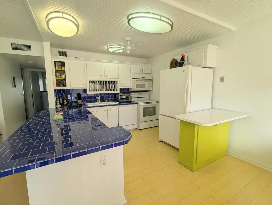 113 Wellington M, West Palm Beach, FL 33417 - #3