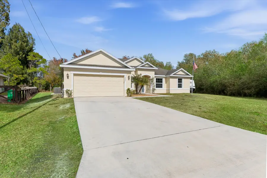 5244 NW E Piper Circle, Port Saint Lucie, FL 34986 - #3