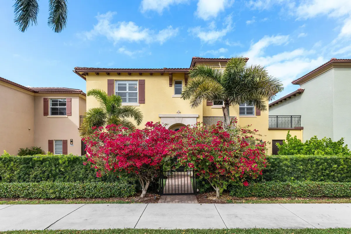 100 Via Floresta Drive, Boca Raton, FL 33487 - #1
