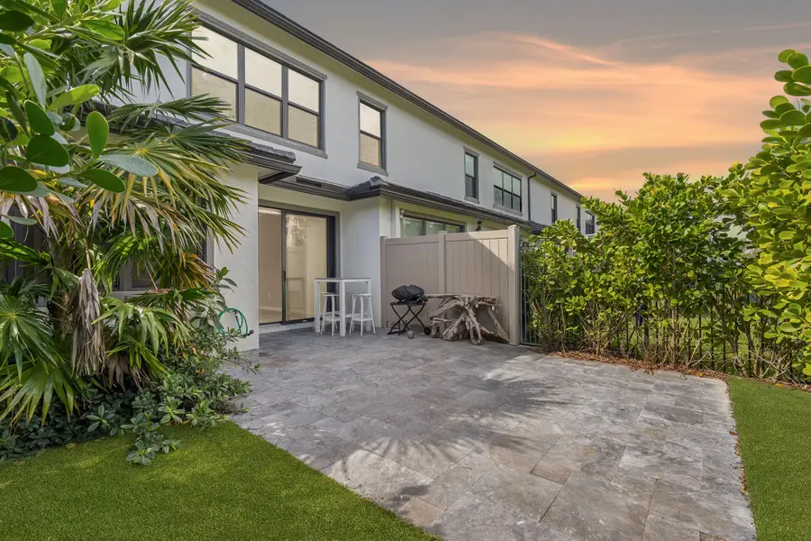 2147 Appleton Circle N, Oakland Park, FL 33309 - #2