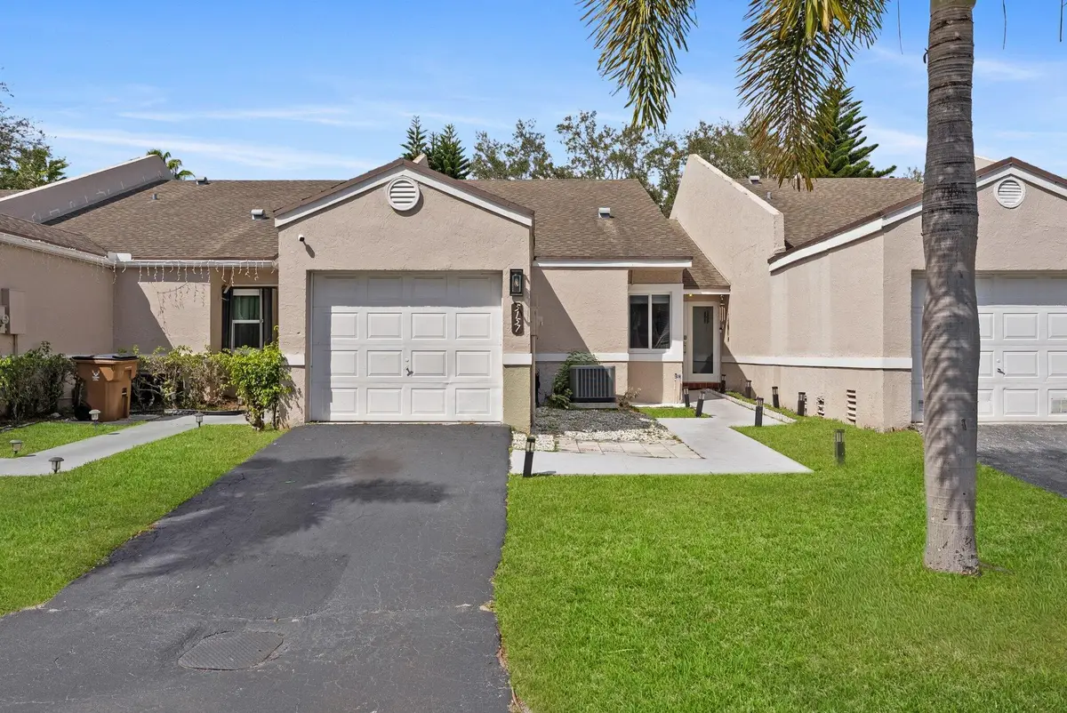 5157 NW 11th Lane, Deerfield Beach, FL 33064 - #1