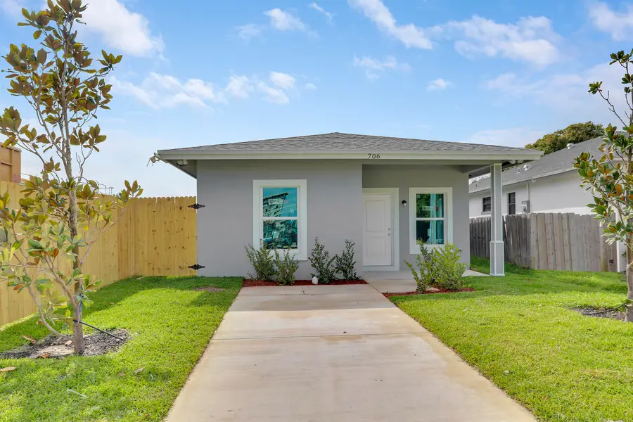 706 21st Street, West Palm Beach, FL 33407 - #2