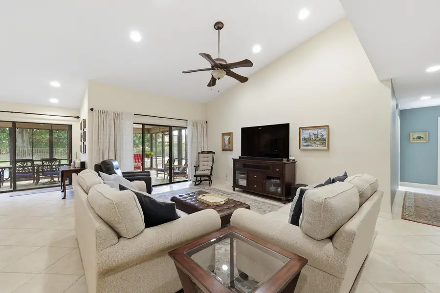 6750 Eastpointe Pines St Street, Palm Beach Gardens, FL 33418 - #2