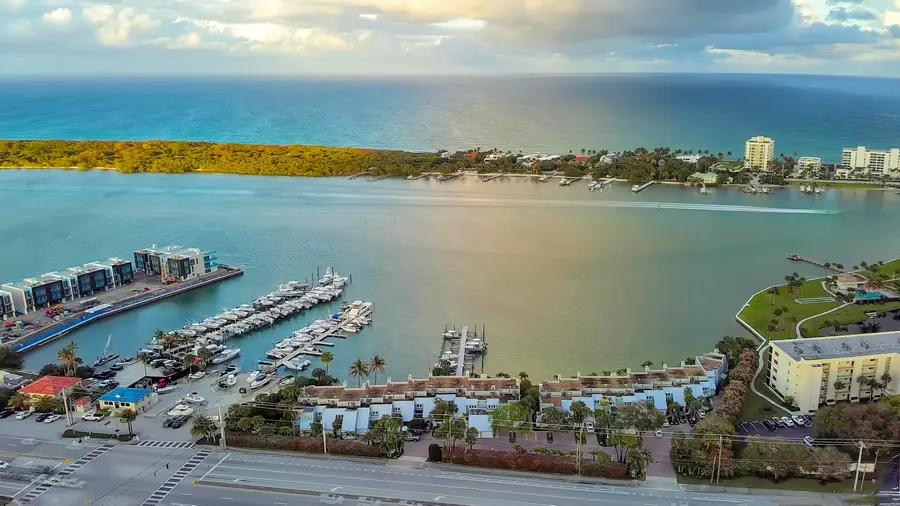 504 Del Sol Circle, Tequesta, FL 33469 - #2