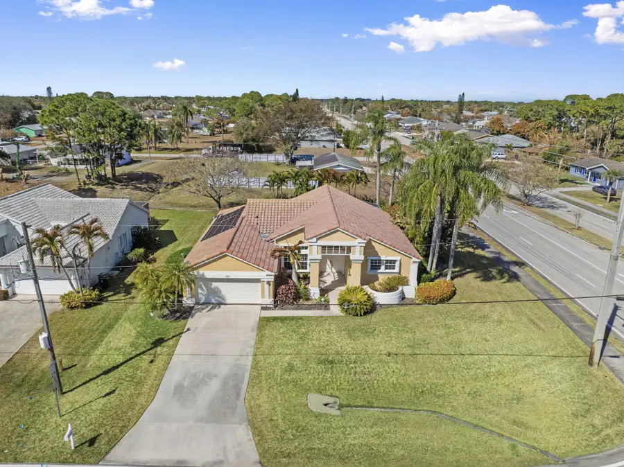 101 SW Pisces Terrace, Port Saint Lucie, FL 34984 - #3