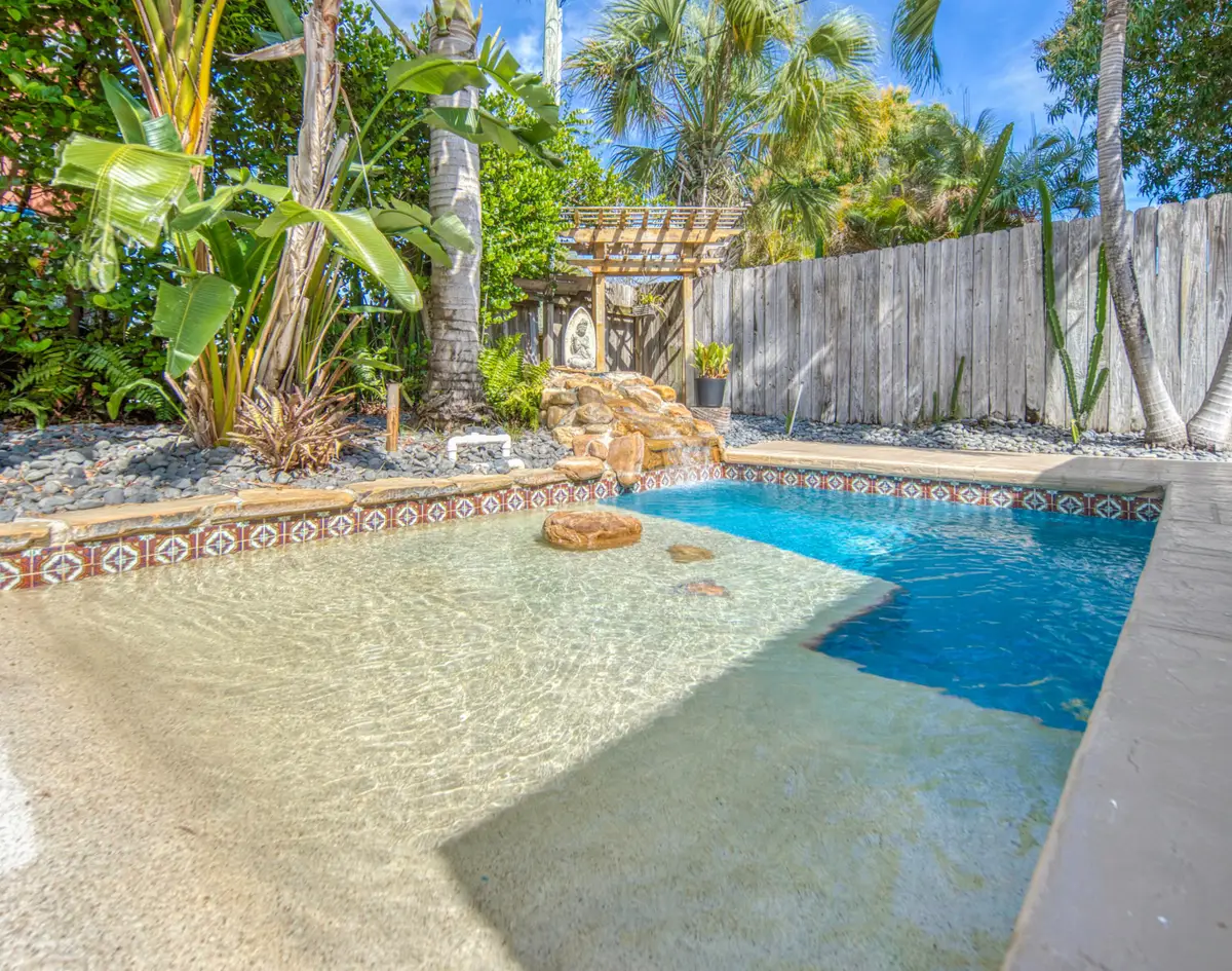 626 N J Street, Lake Worth Beach, FL 33460 - #1